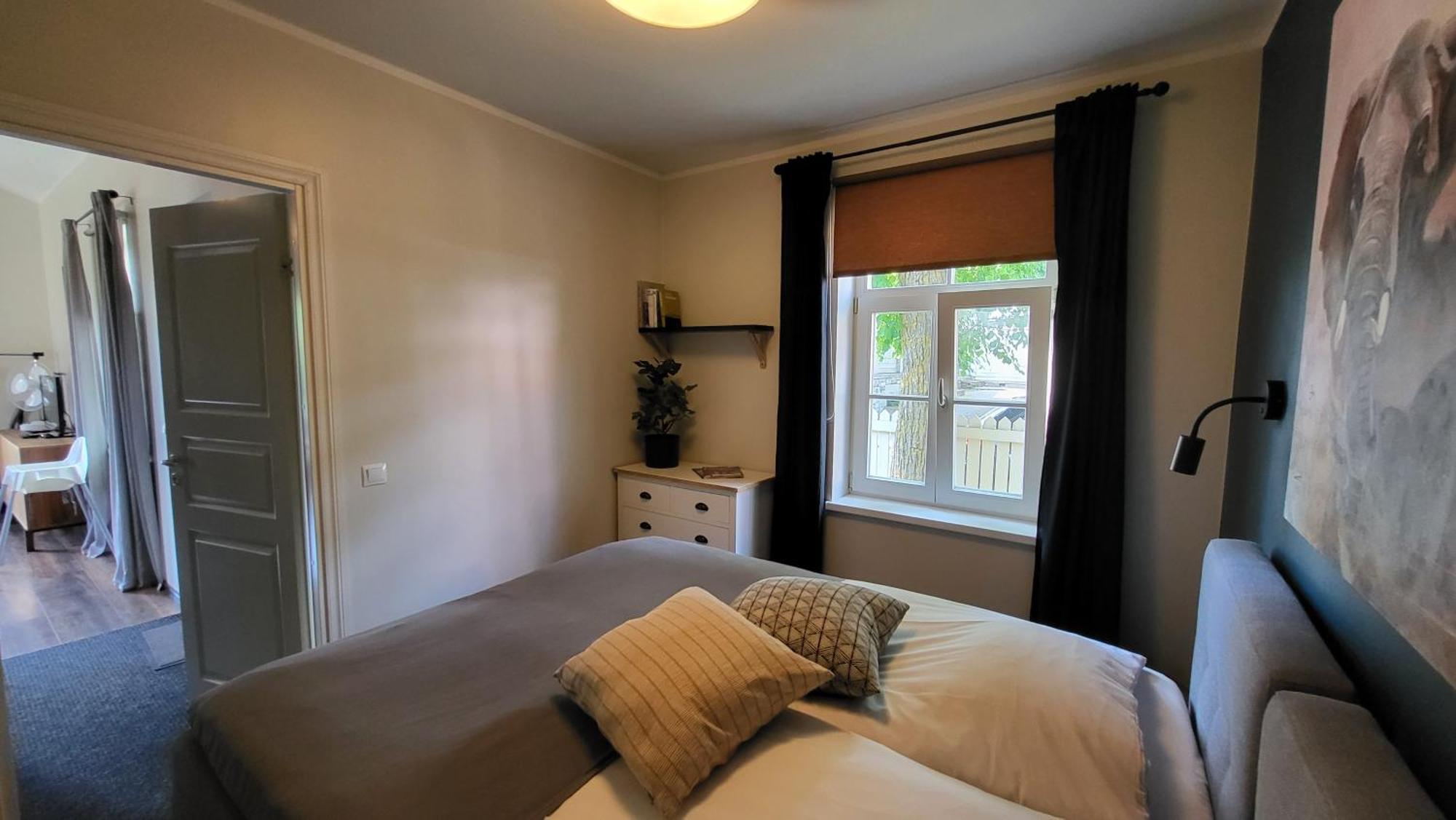 Kuressaare Family And Garden Apartments Chambre photo