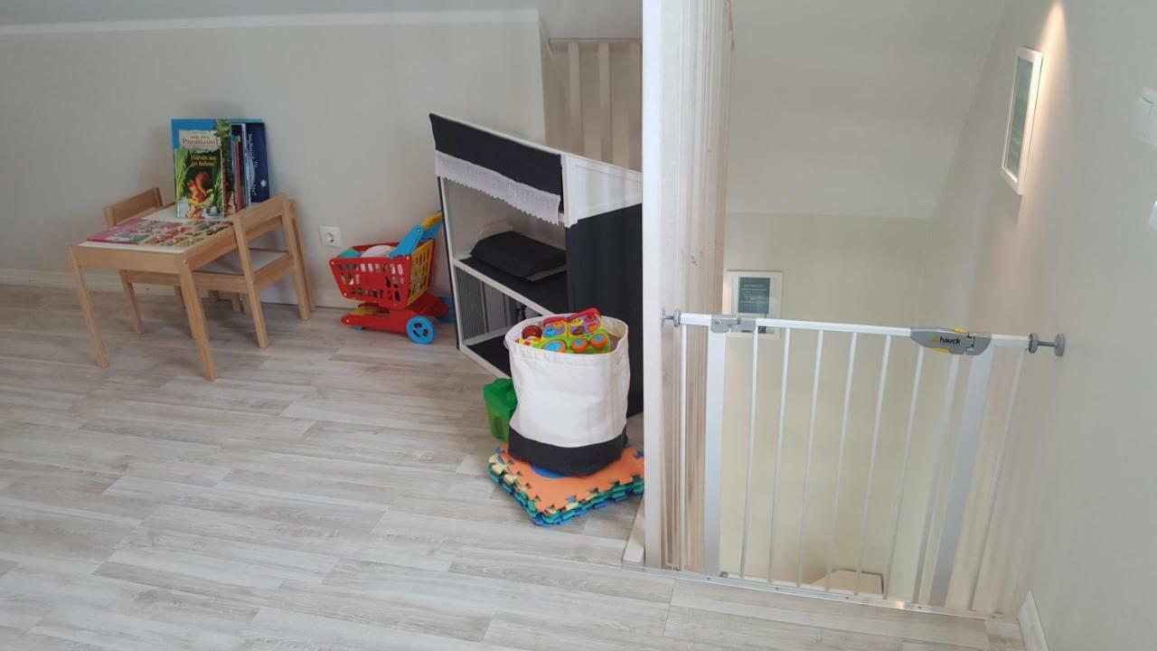 Kuressaare Family And Garden Apartments Extérieur photo